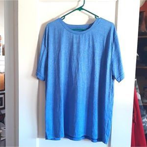 Gently worn, Active shirt